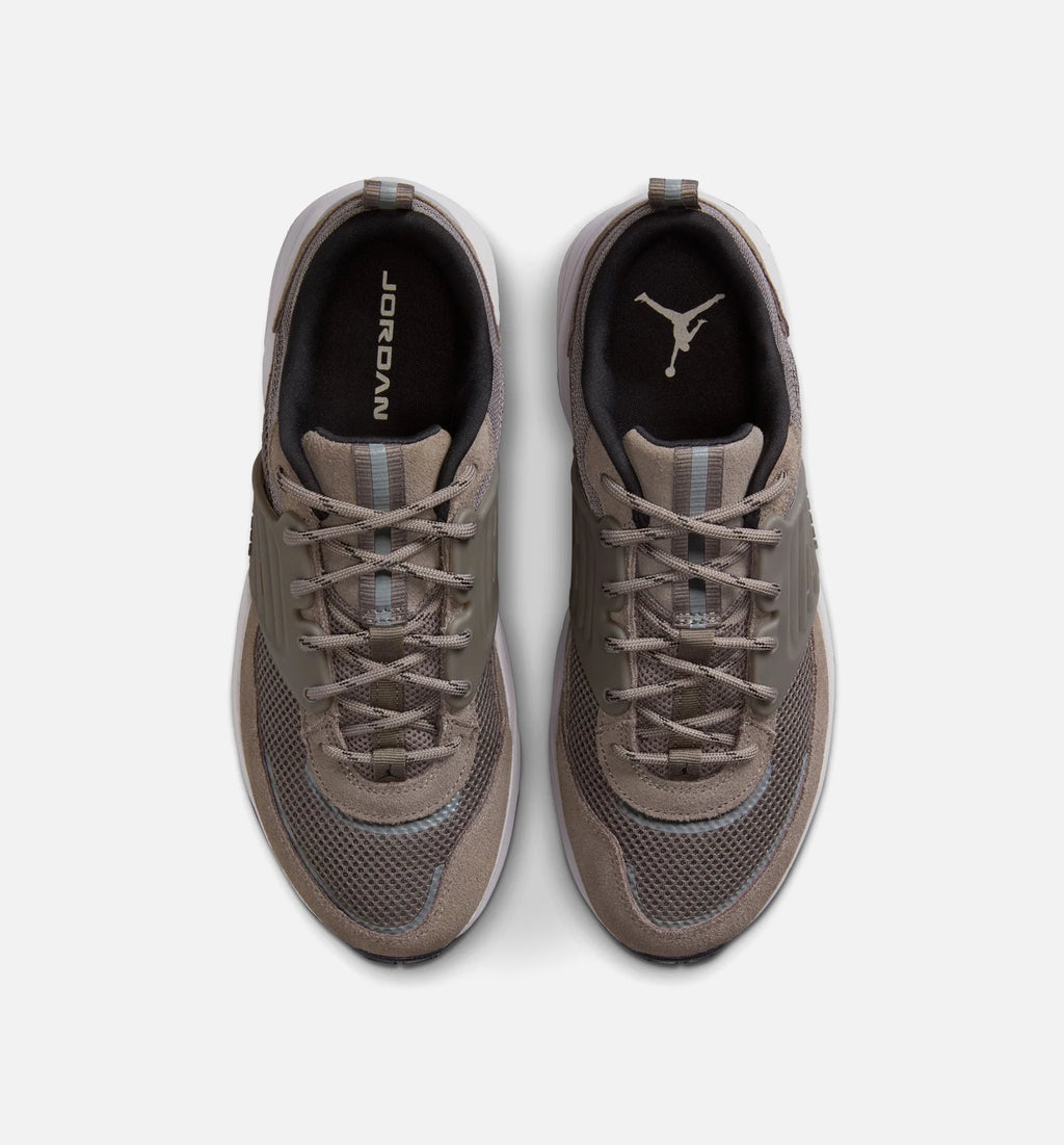 Air Jordan Trunner Mens Lifestyle Shoe Cave Stone Ridgerock Moon Particle Black
