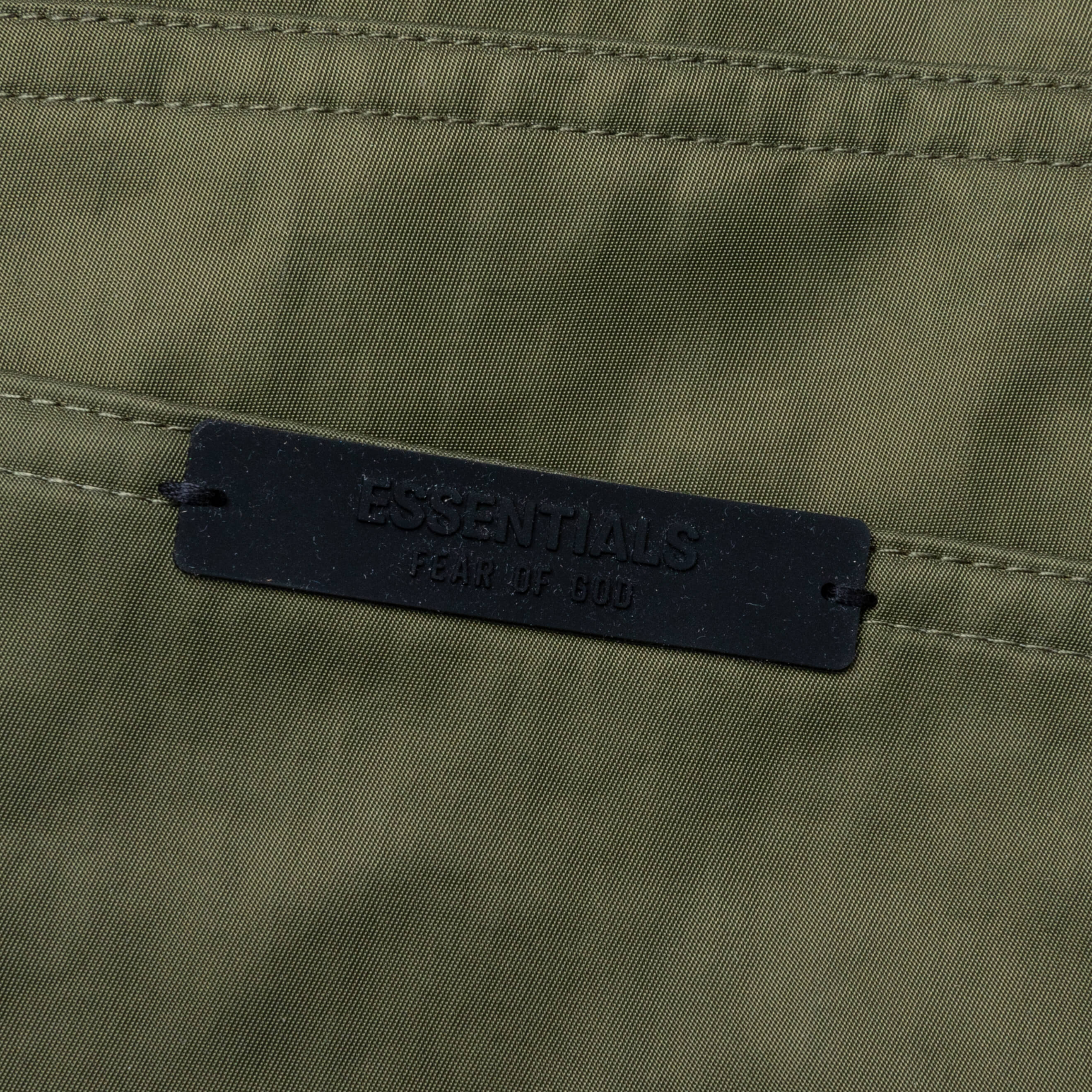 Textured Nylon 5 Pocket Pant Military