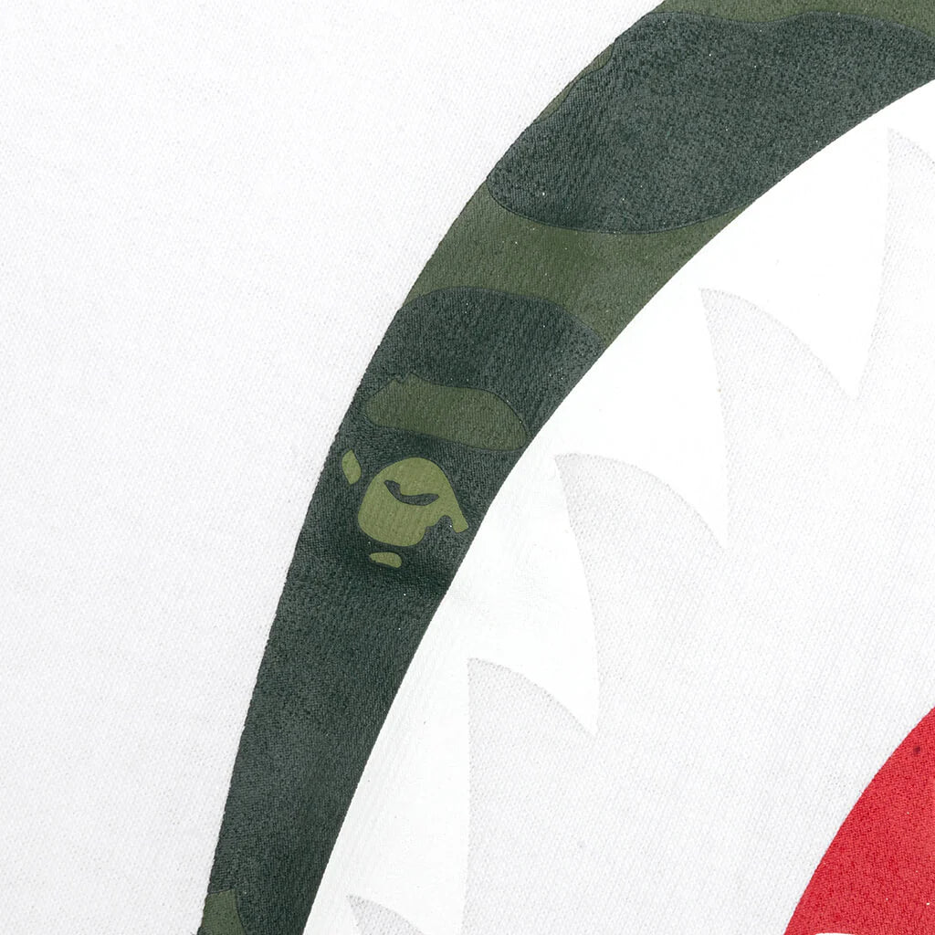 Color Camo Shark Tee White Green