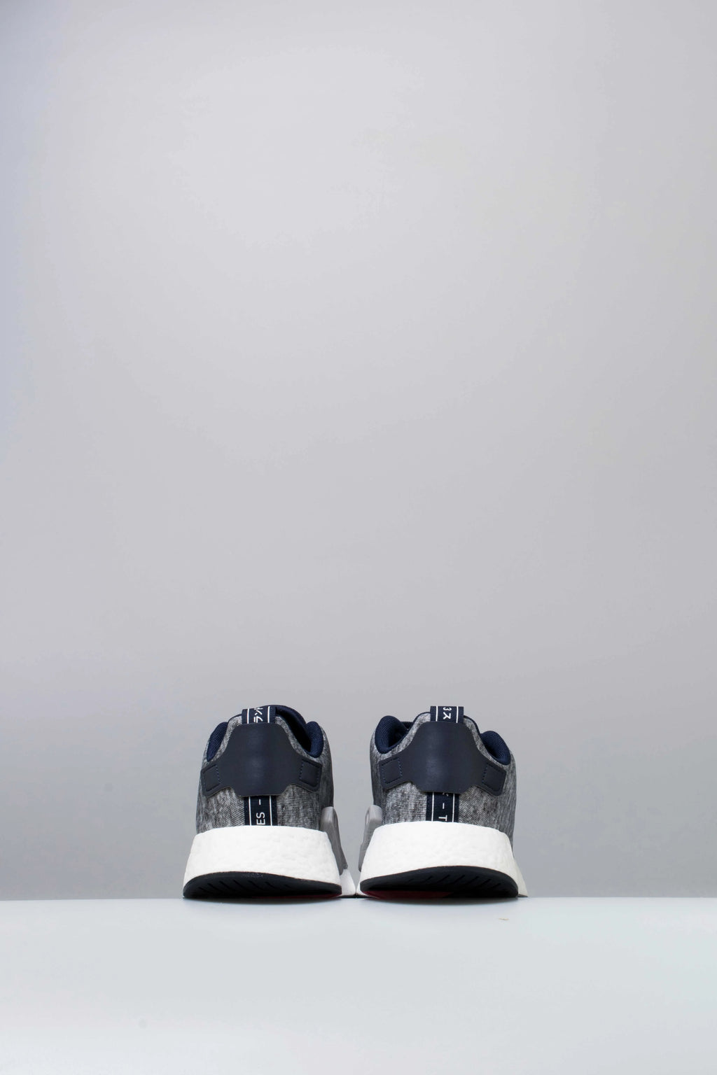 Us Sons NMD R2 Mens Shoe Core Heather Grey Matte Silver Running White