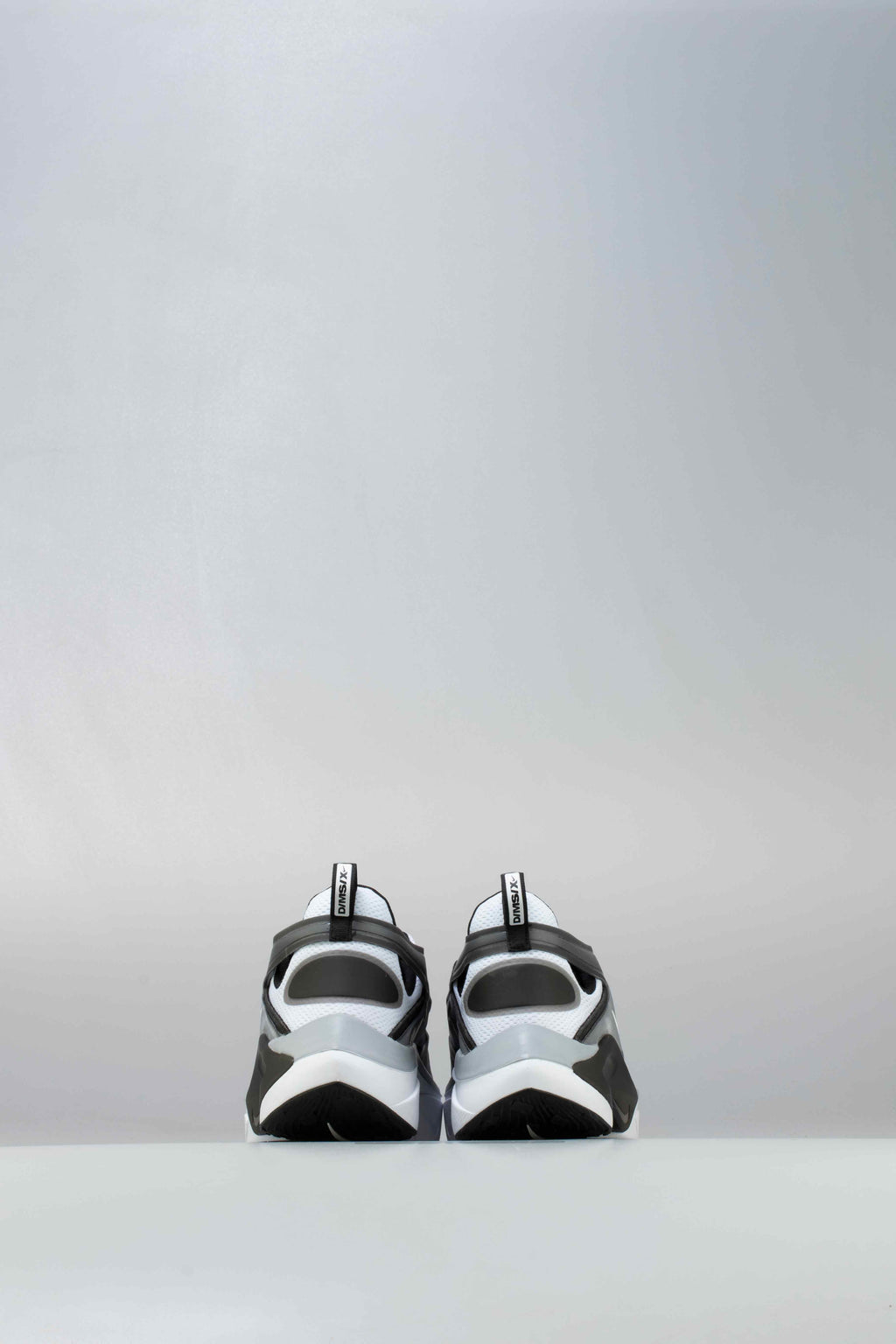 D MS X Signal Mens Running Shoe Black White