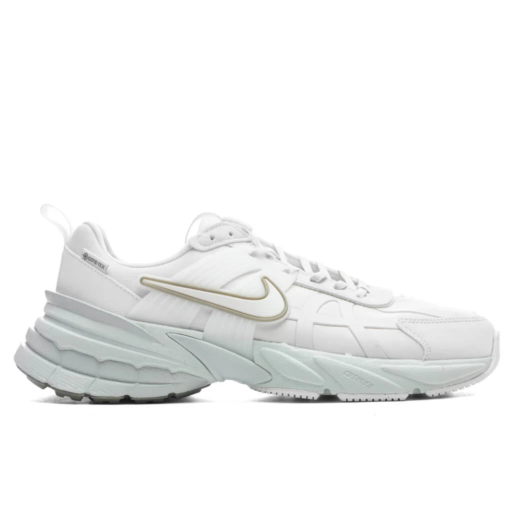 Womens V2K Run Gore Tex Platinum Tint Summit White