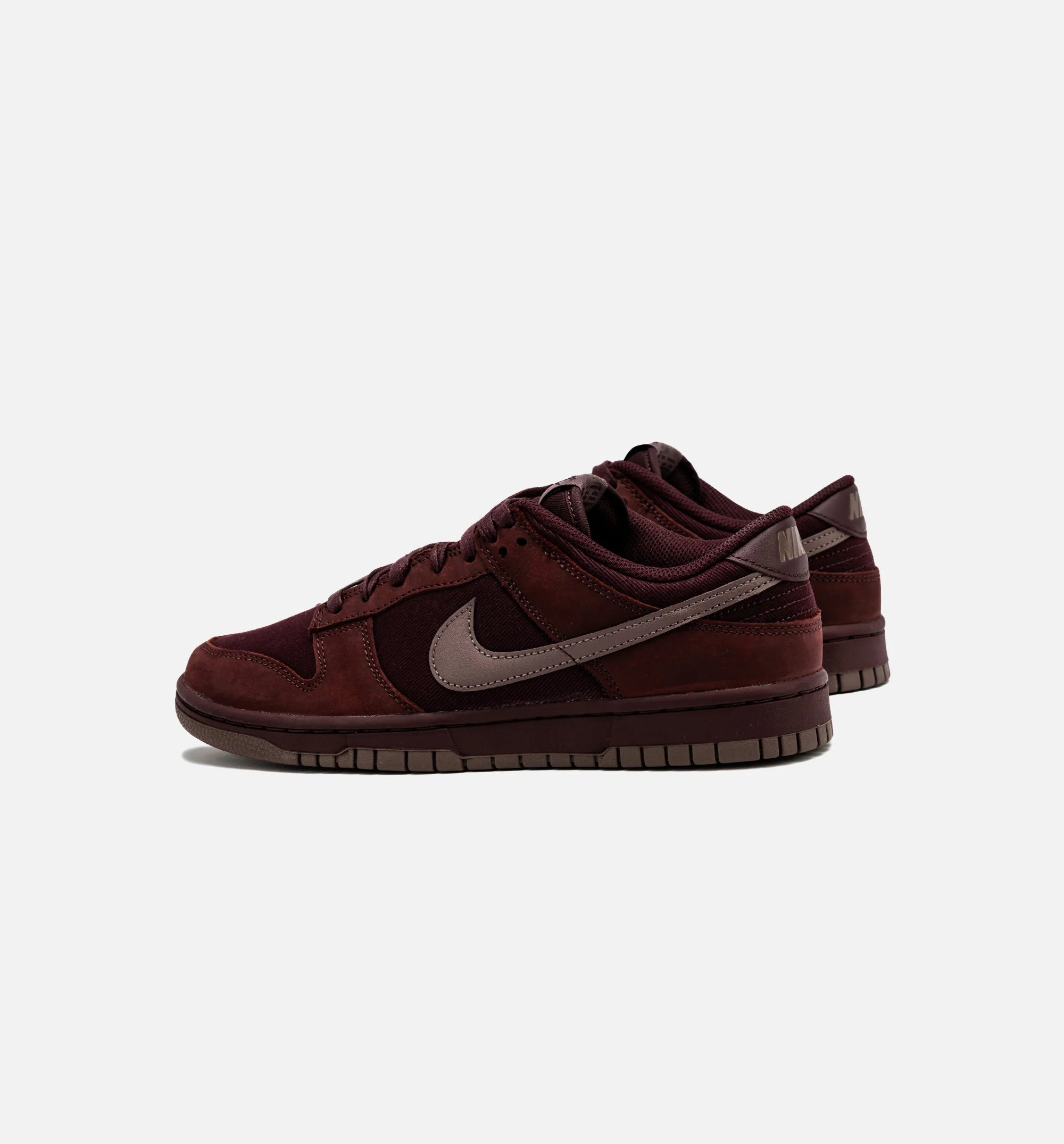Dunk Low PRM Burgundy Crush Mens Lifestyle Shoe Burgundy Crush Plum Eclipse Platinum Tint Free Shipping