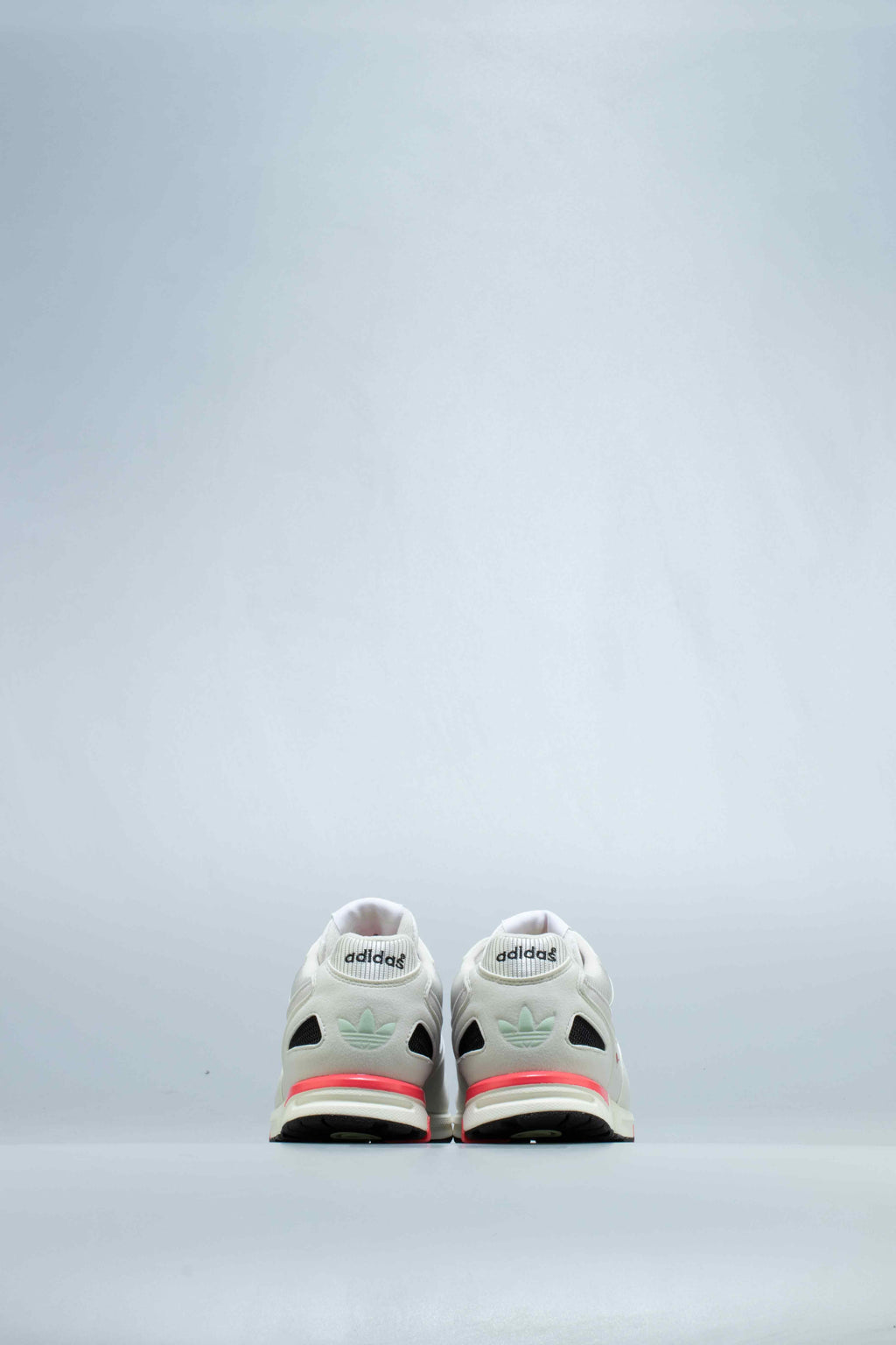 ZX 4000 Womens Lifestyle Shoe Chalk White Crystal White Off White