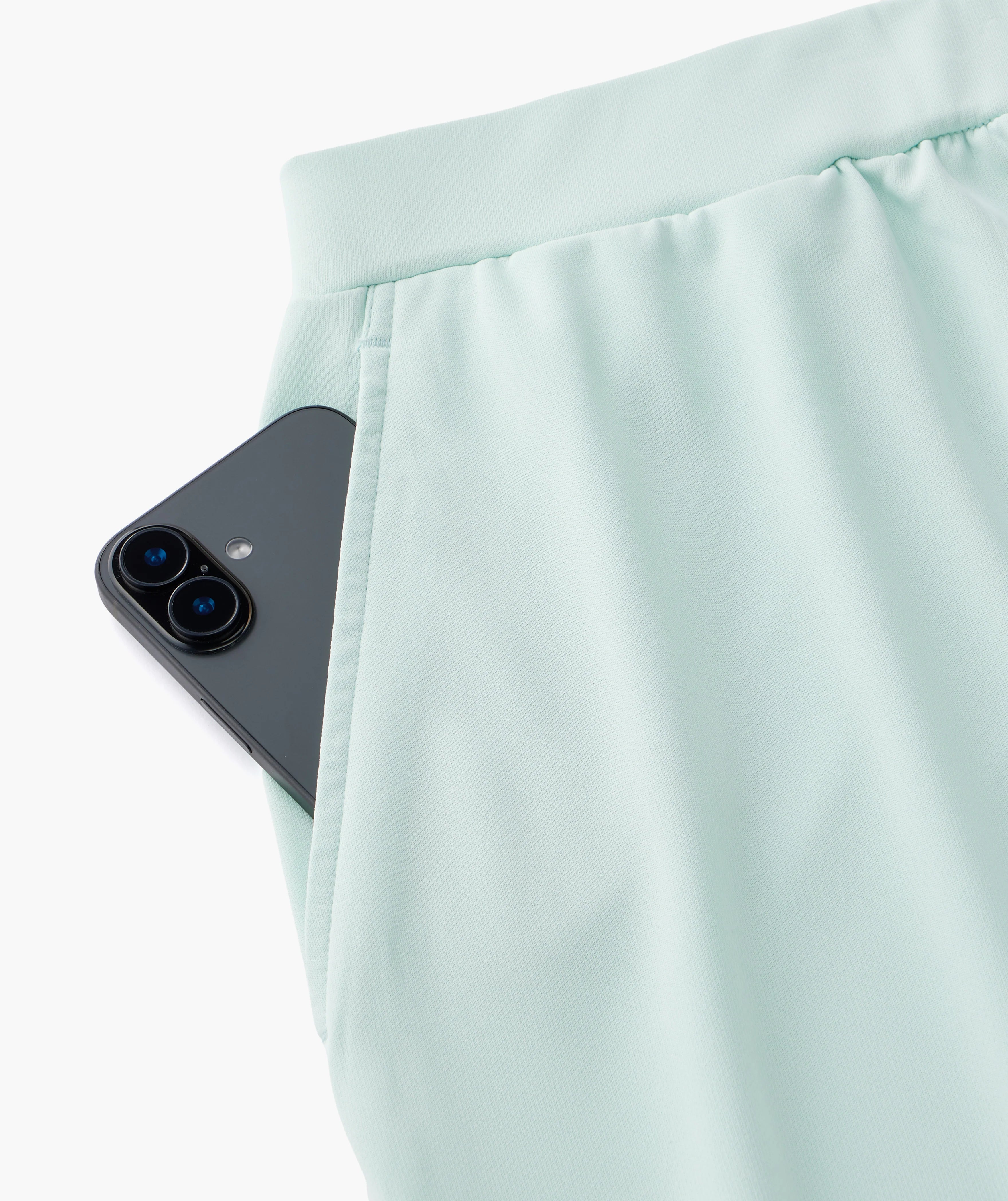 ACCENT EDGE TOURNAMENT SHORTS