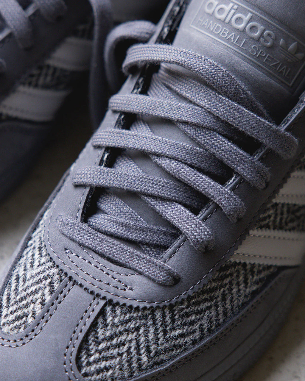 Handball Spezial *Harris Tweed*