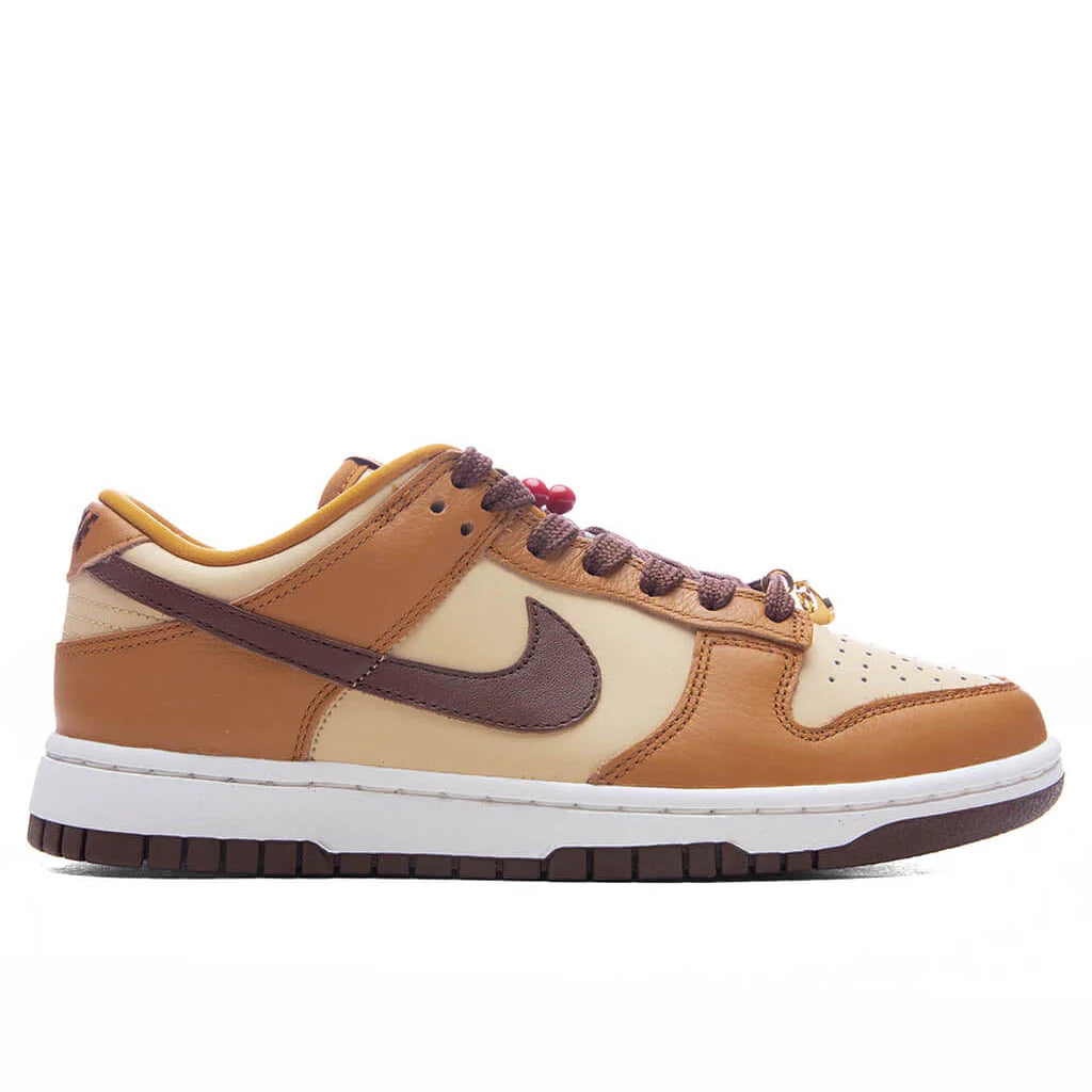Womens Dunk Low Desert Ochre Cherry Charm Desert Ochre Fauna Brown Pale Vanilla