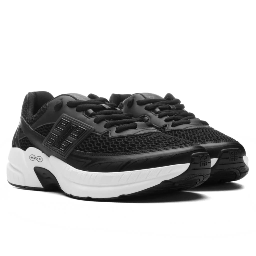 NFNTY 52 Low Black