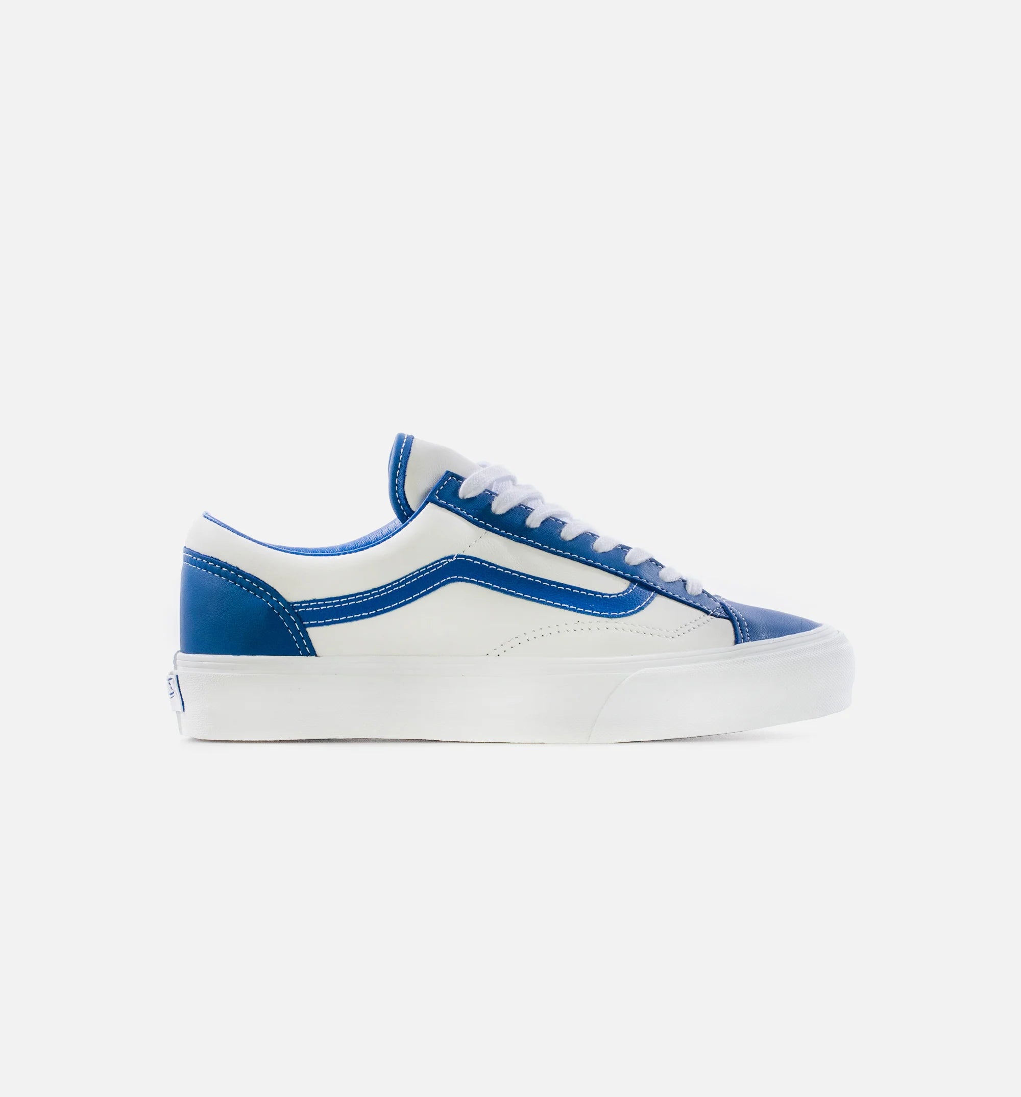 U Style 36 Vault LX Mens Skate Shoe Blue White