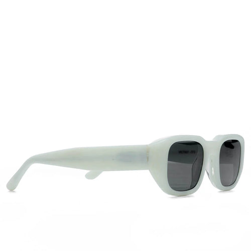 Victimy 079 White Black