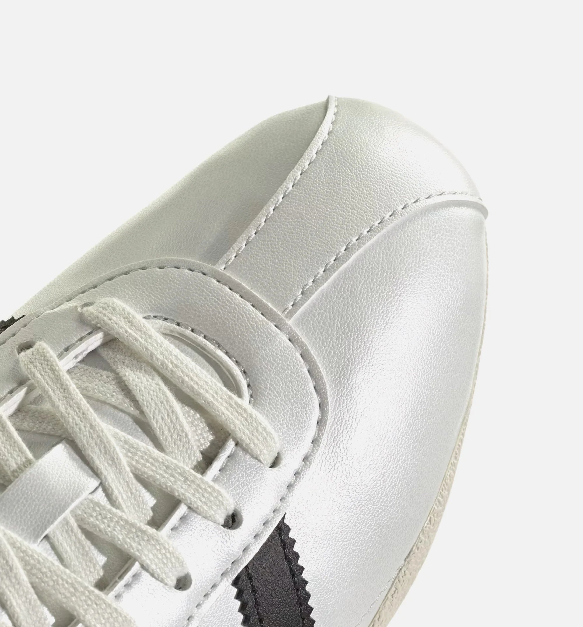 Tokyo Womens Lifestyle Shoe Zero Metalic Core Black Off White