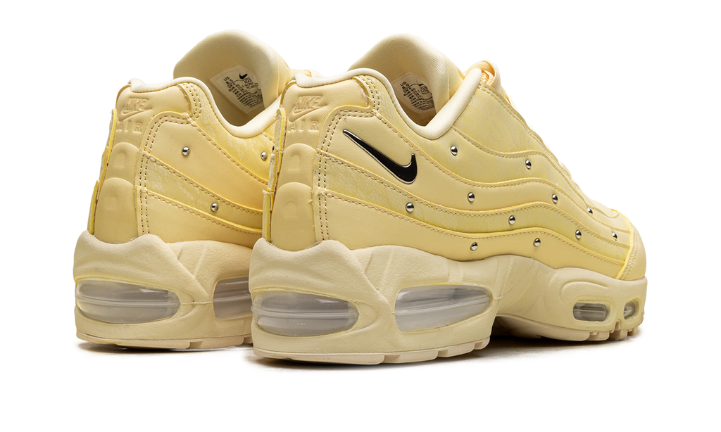 Air Max 95 WMNS"Soft Yellow Silver Studded" IQ3444 722