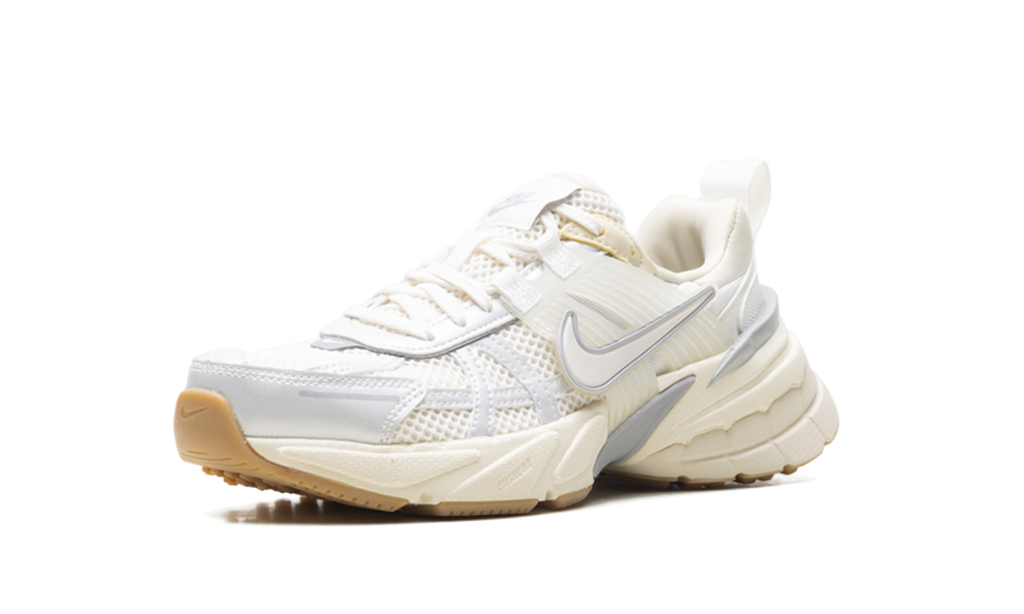 V2K Run WMNS"White Photon Dust Fir" FD0736 108